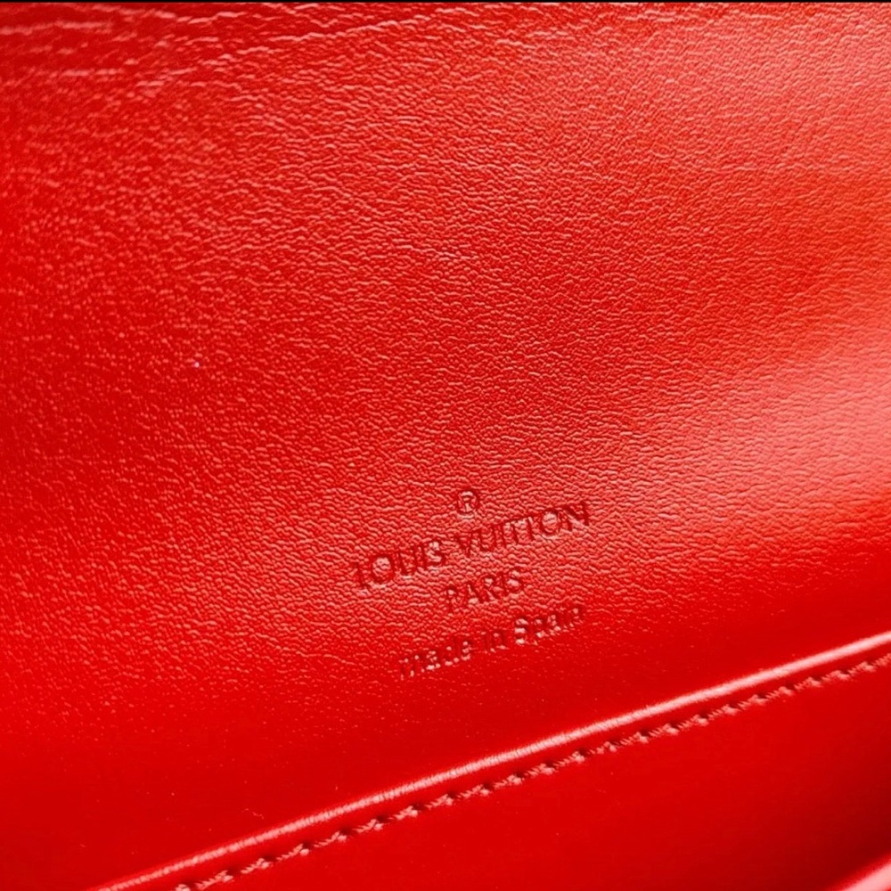 LOUIS VUITTON Monogram Vernis Thompson Street - Picture 7 of 11